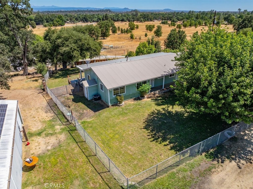 22132 Los Robles Way Property Photo 34