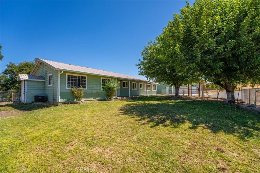 22132 Los Robles Way Property Photo 40