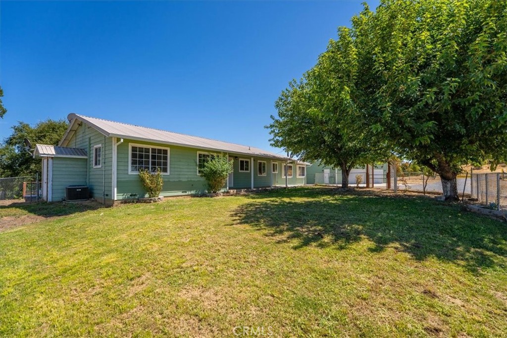 22132 Los Robles Way Property Photo 40