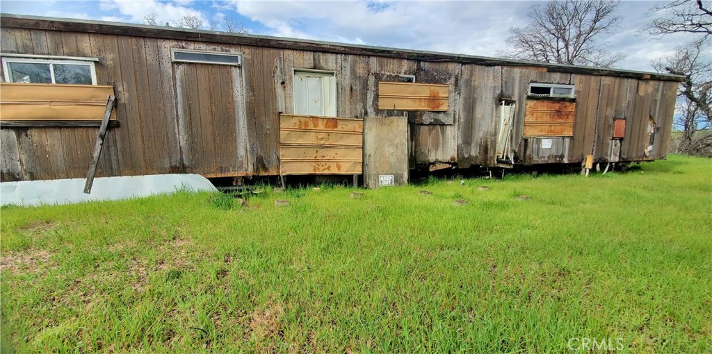 15842 S Mendocino Property Photo 10