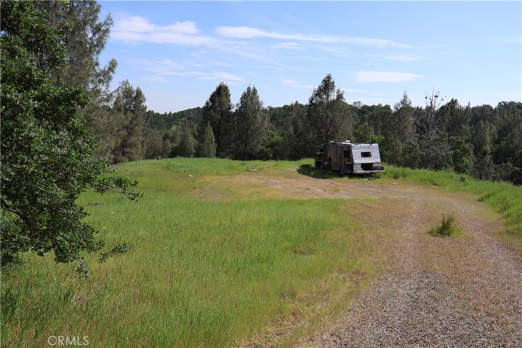 7325 Bluebird Rd. Property Photo 4