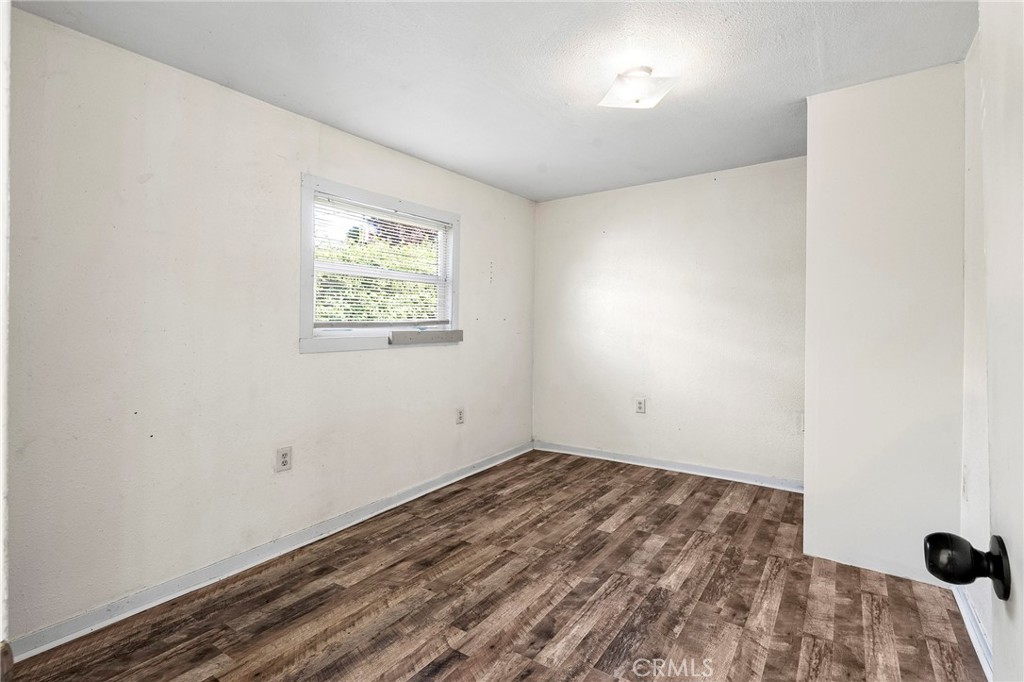 312 W Cedar Street Property Photo 13