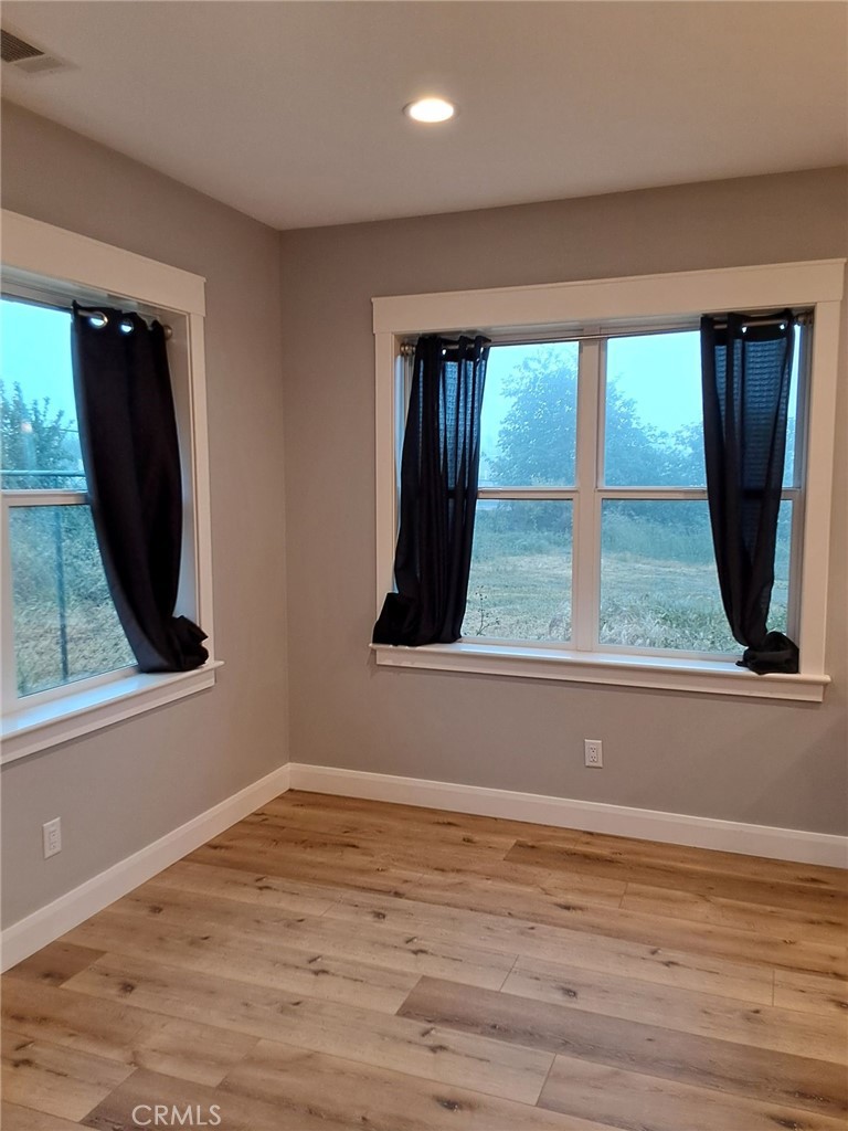 1457 Leafy Lane Property Photo 8