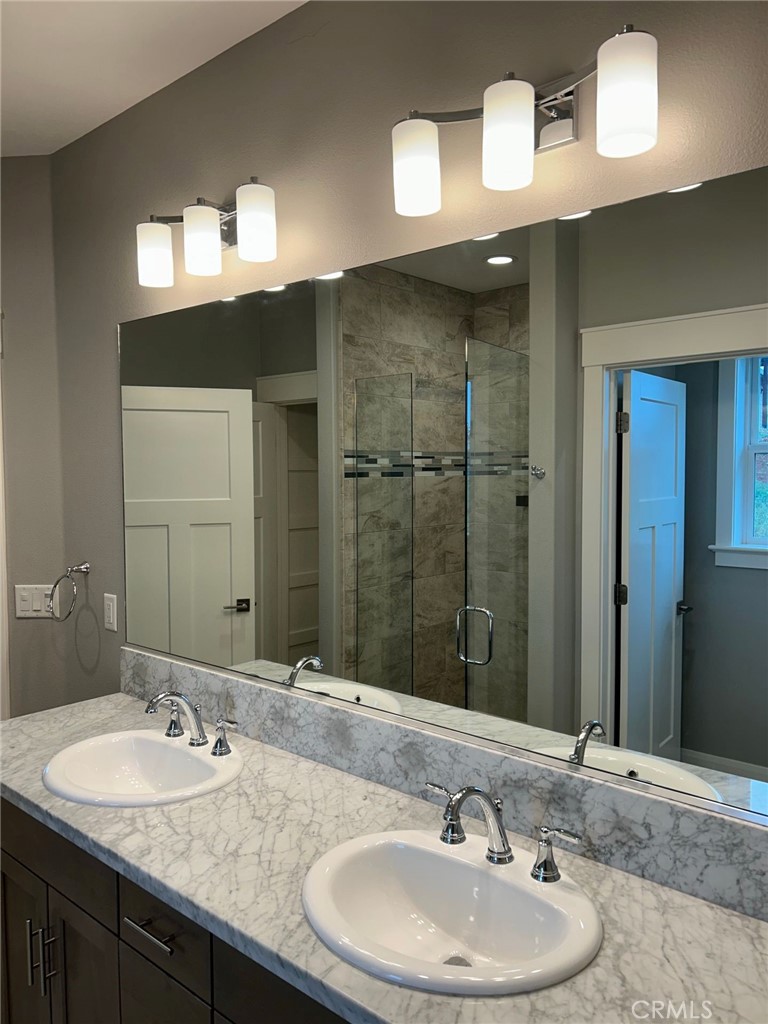 1457 Leafy Lane Property Photo 14