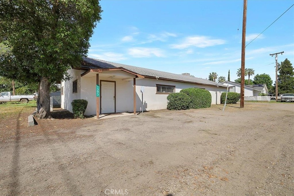 7393 Lyon Street Property Photo 7
