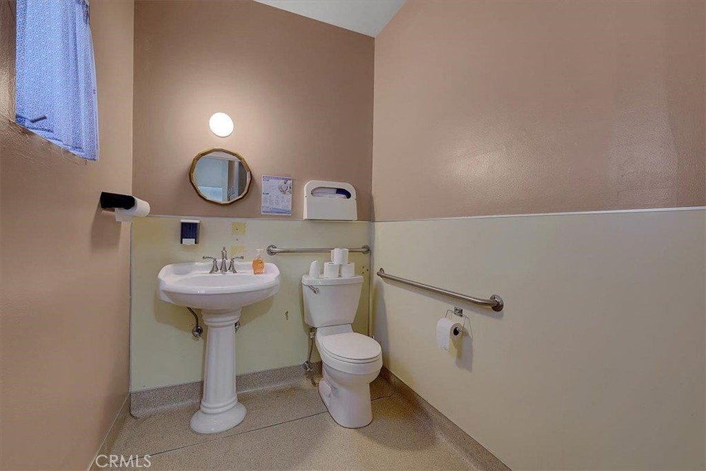7393 Lyon Street Property Photo 19