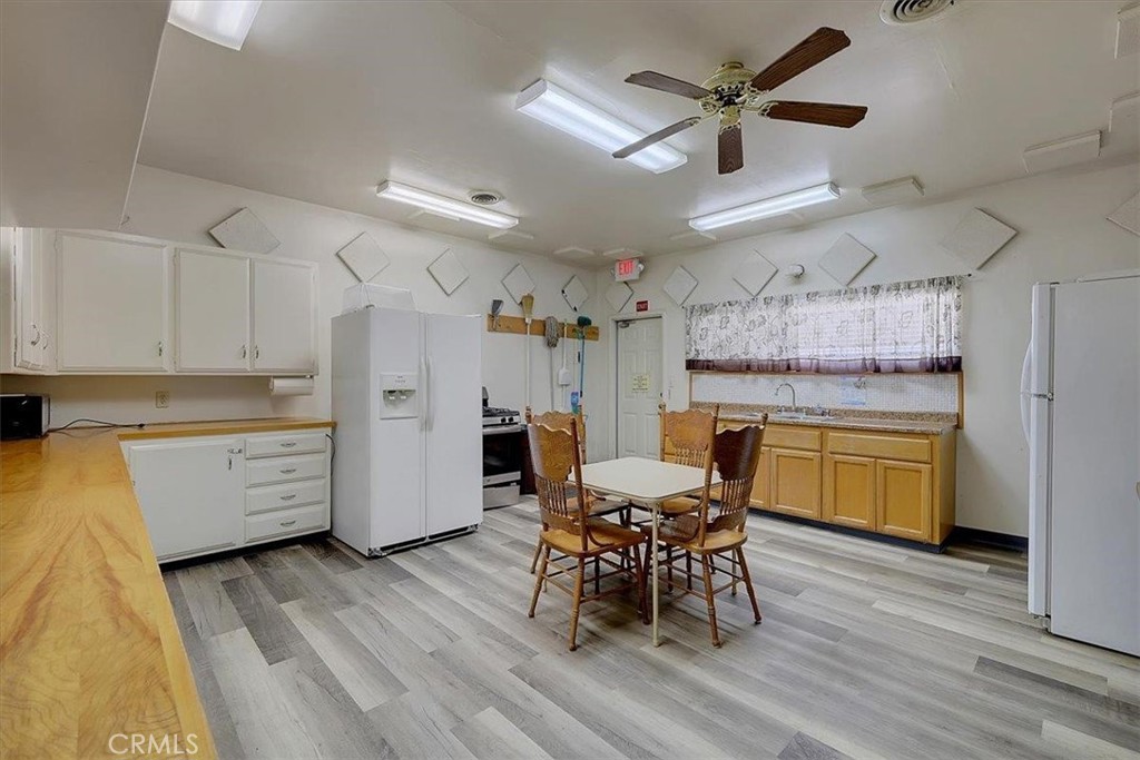 7393 Lyon Street Property Photo 21