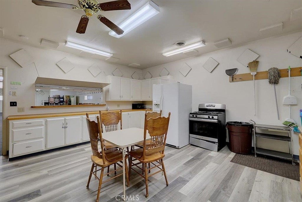 7393 Lyon Street Property Photo 25