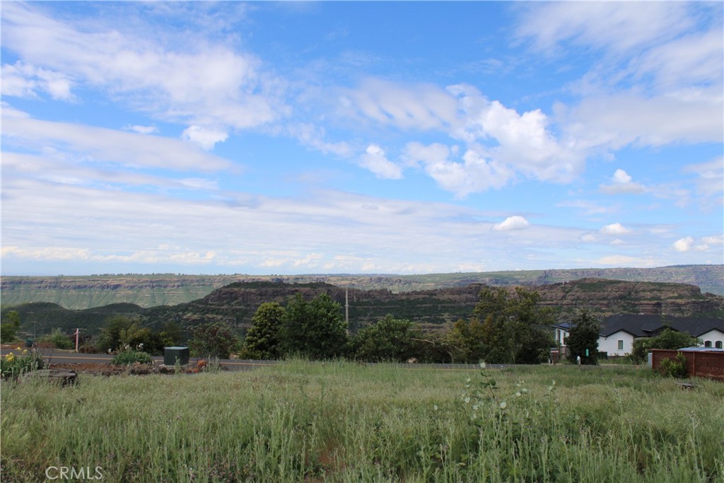 6096 Cliff Property Photo 12