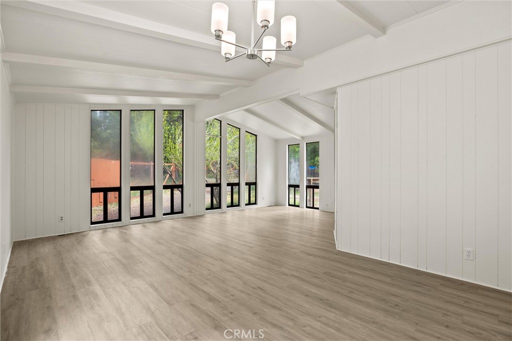6356 Imperial Property Photo 7