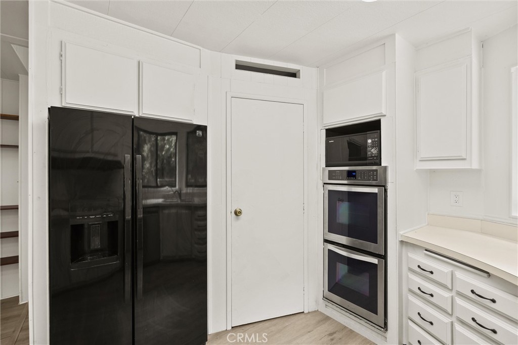 6356 Imperial Property Photo 14