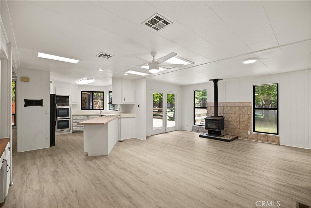 6356 Imperial Property Photo 17