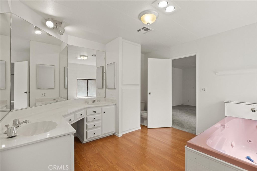6356 Imperial Property Photo 25