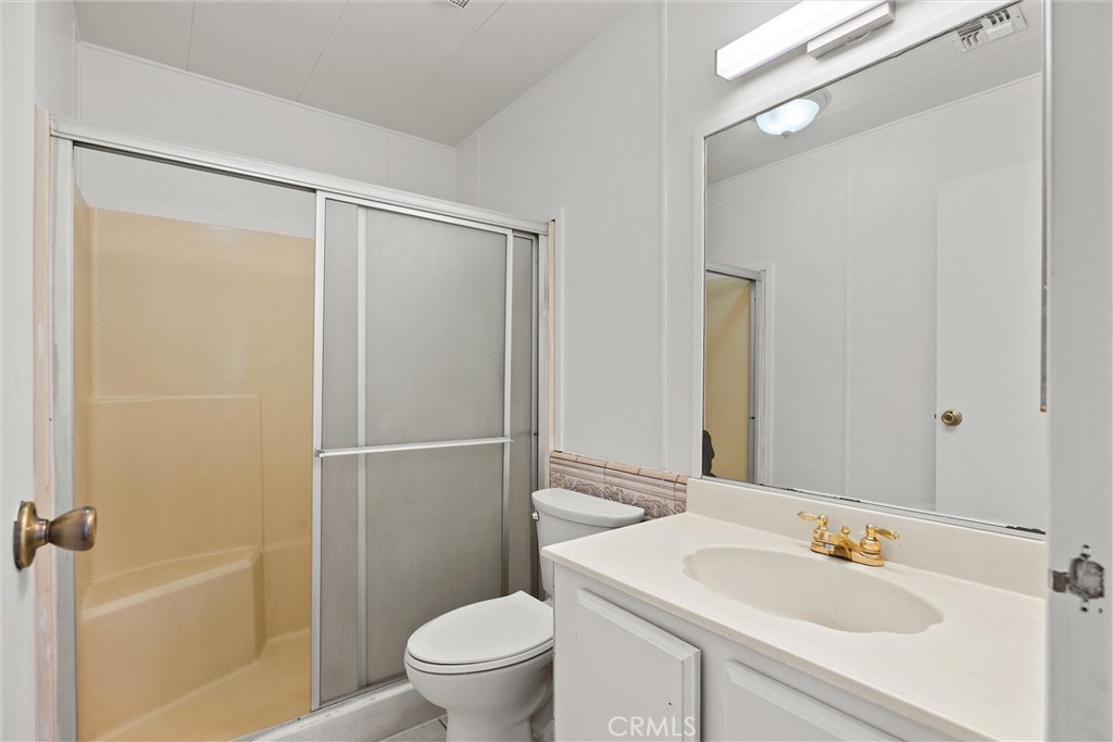 6356 Imperial Property Photo 27