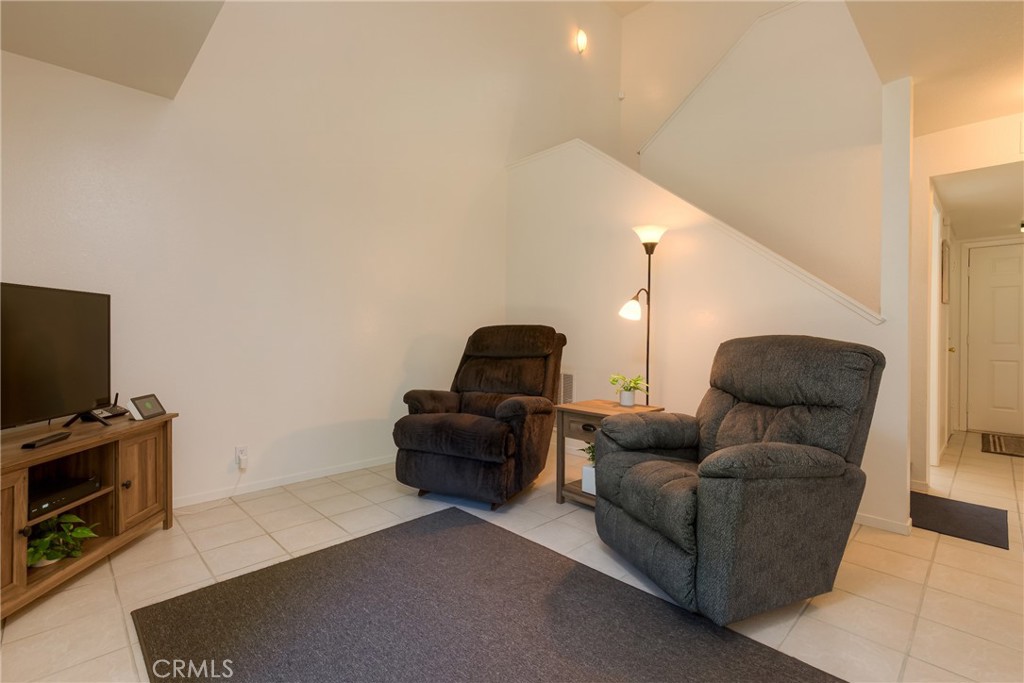 2883 Pennyroyal Dr Property Photo 6