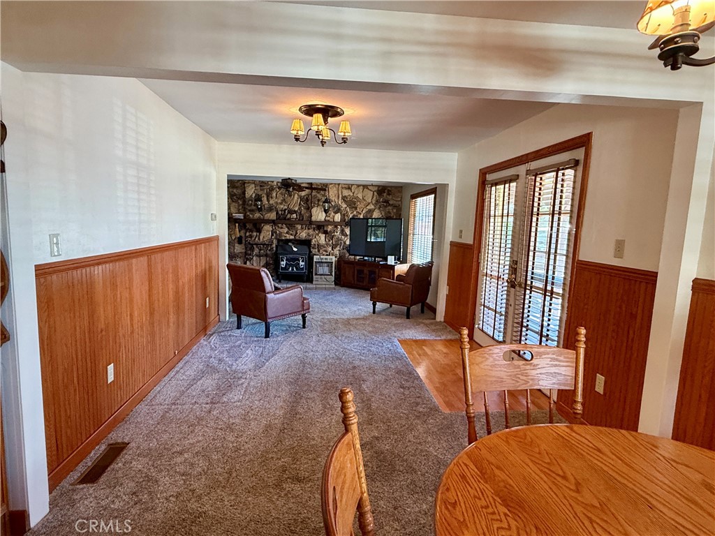 355 Main Street Property Photo 15