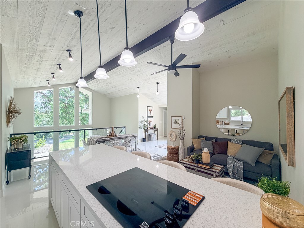 374 Stilson Canyon Property Photo 9