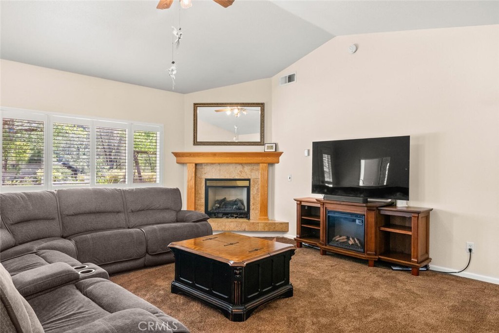 12138 Centerville Property Photo 11