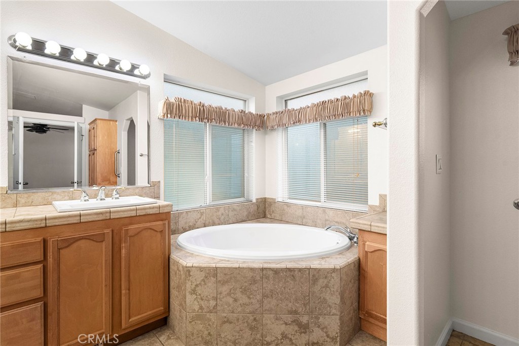 30 Rash Property Photo 36
