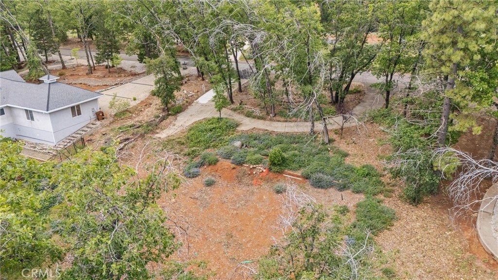 13434 Adrian Drive Property Photo 8