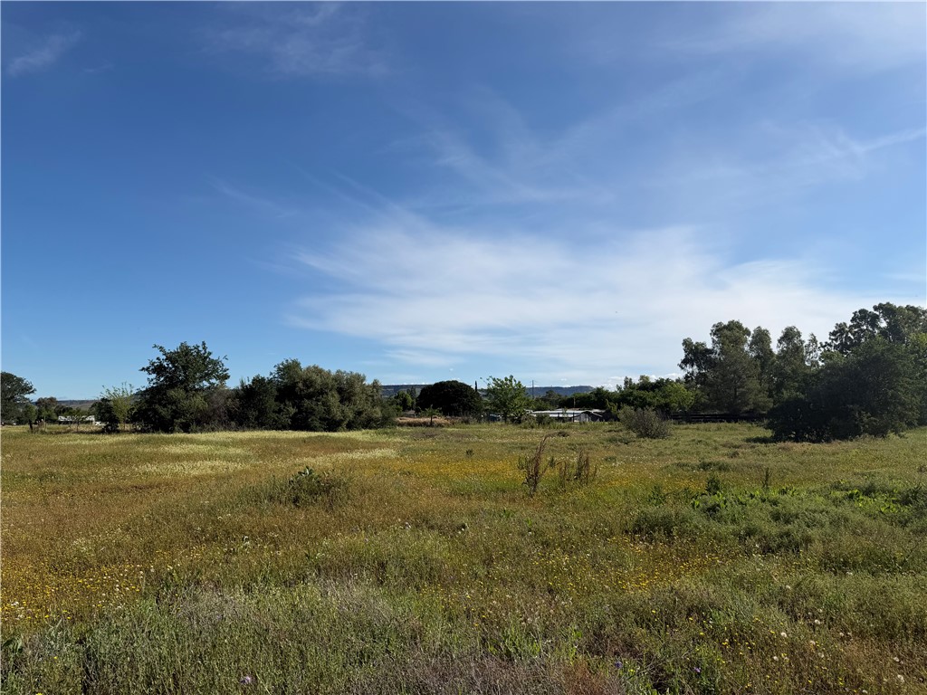 0 Feather Property Photo 3