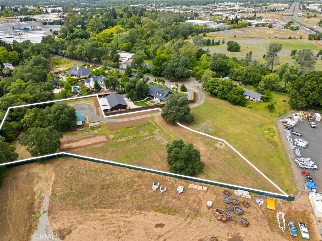 200 Speedway Property Photo 2