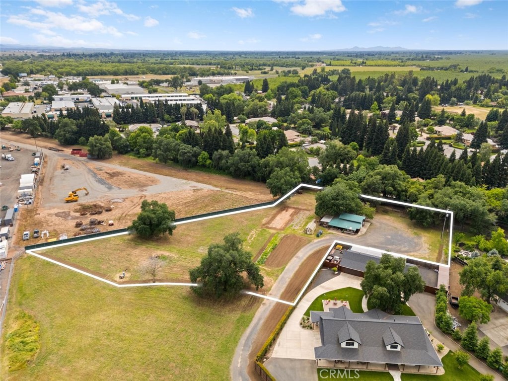 200 Speedway Property Photo 3