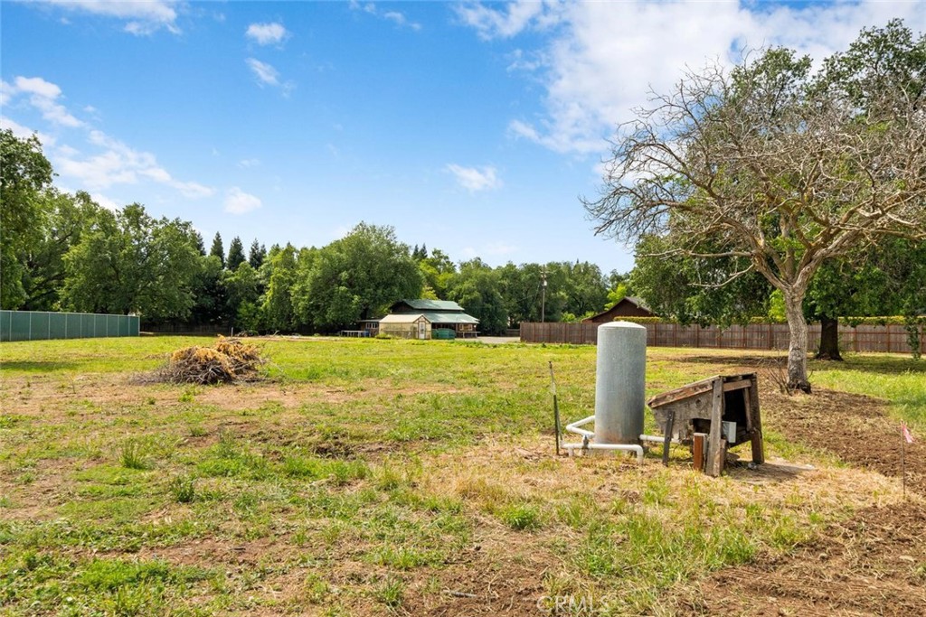 200 Speedway Property Photo 16