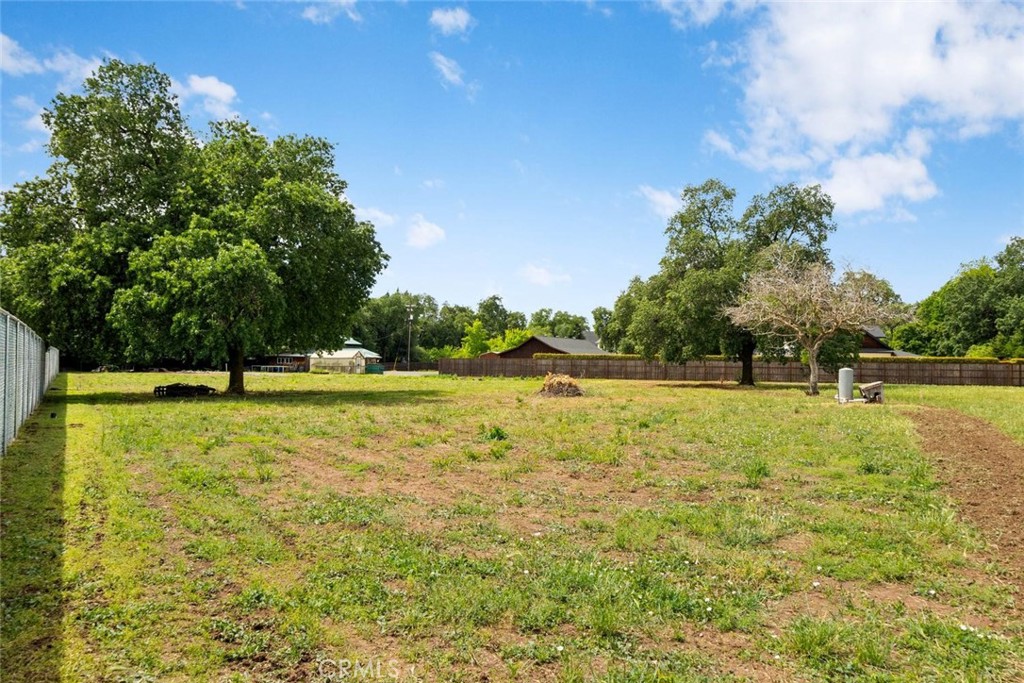 200 Speedway Property Photo 17
