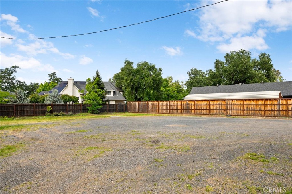 200 Speedway Property Photo 19