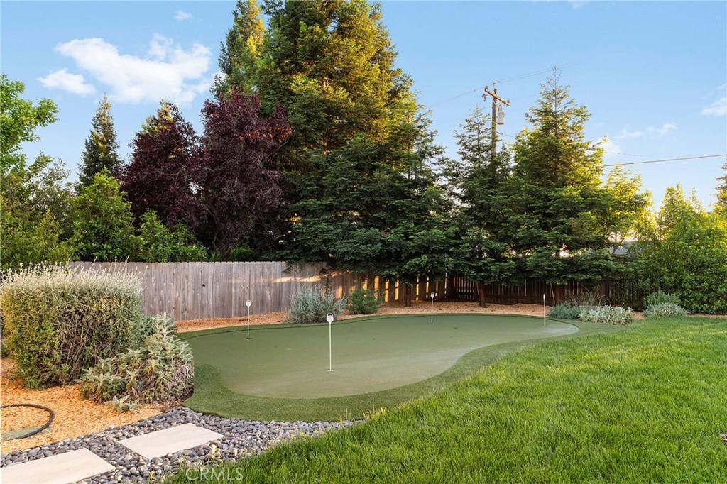 13985 Lindbergh Circle Property Photo 4