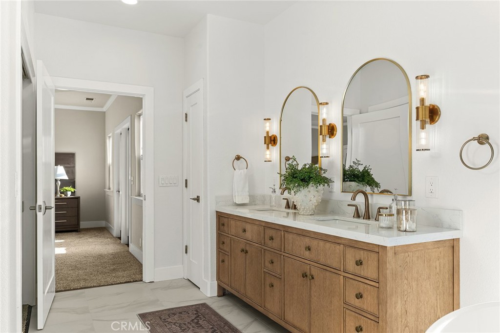 13985 Lindbergh Circle Property Photo 43