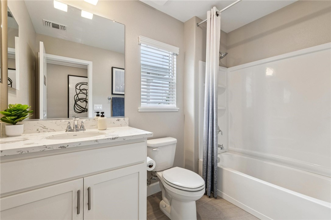 2608 Wesley Way Property Photo 37