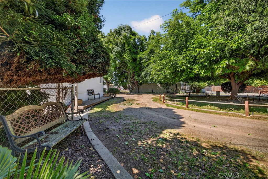 32 Sheldon Property Photo 5