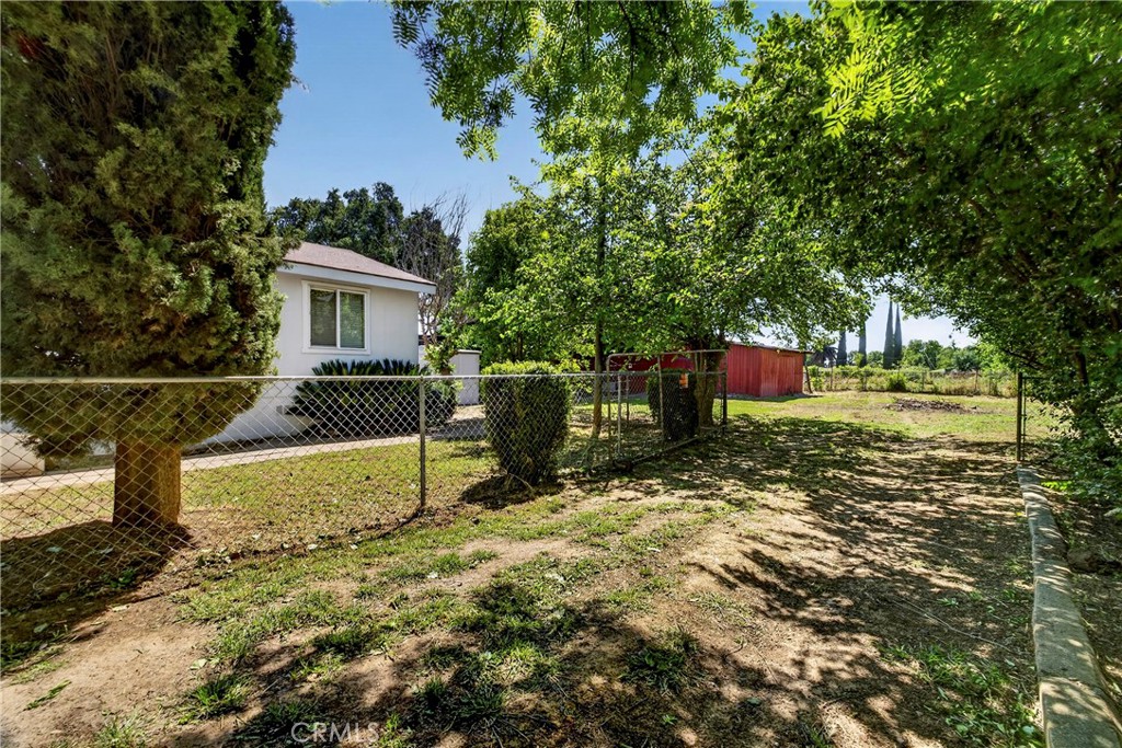32 Sheldon Property Photo 63