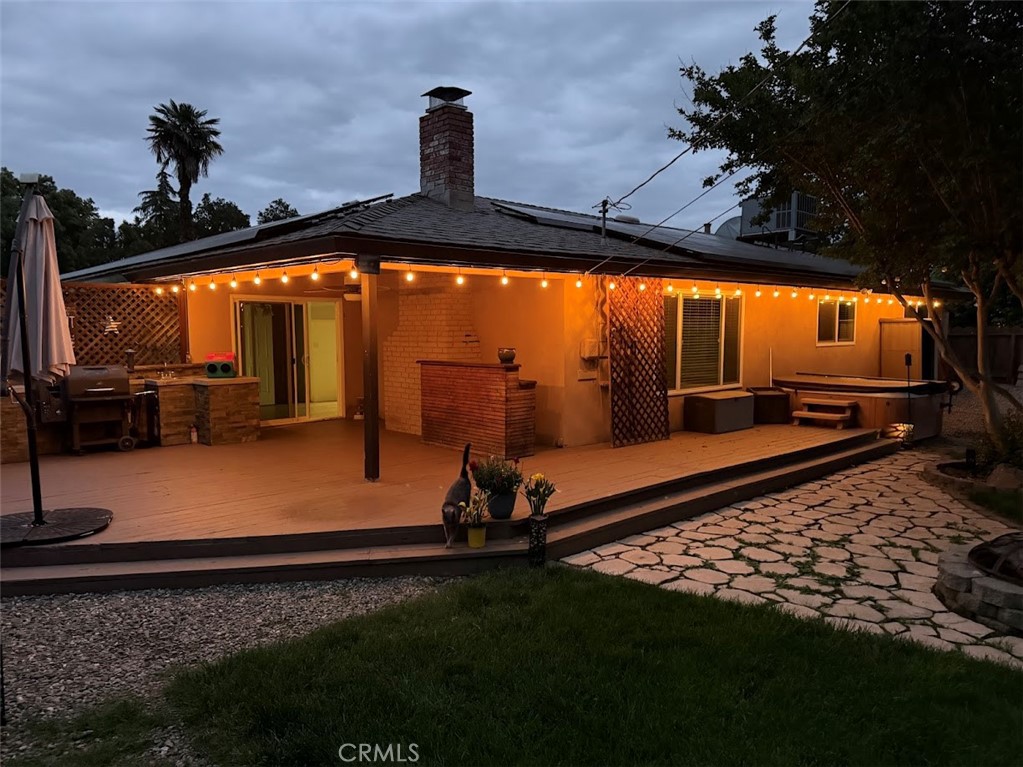 6 Mayfair Property Photo 1