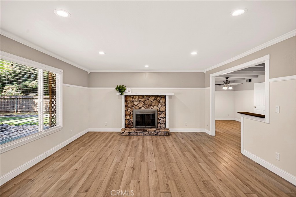 6 Mayfair Property Photo 14