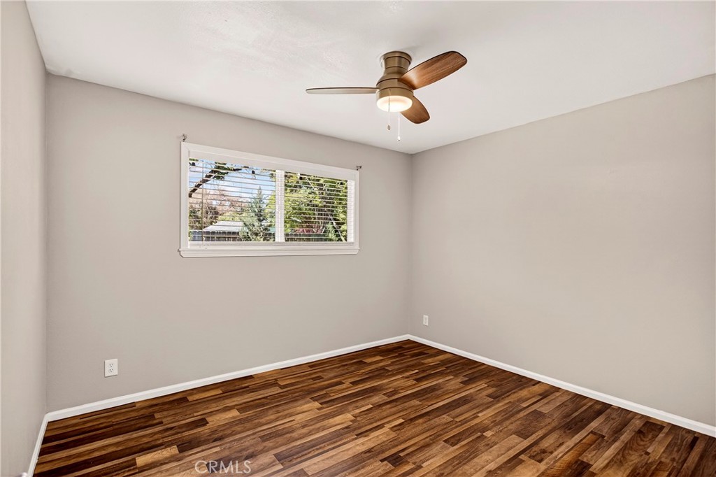 6 Mayfair Property Photo 23