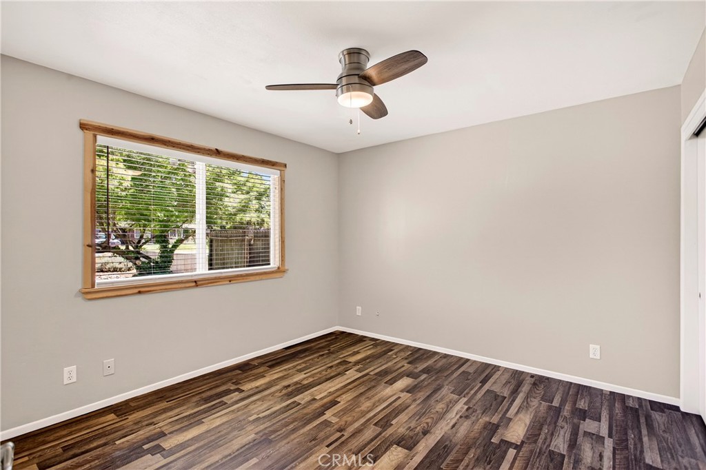 6 Mayfair Property Photo 27