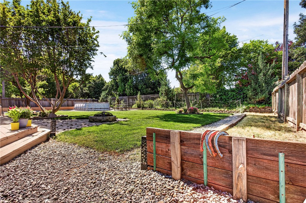6 Mayfair Property Photo 44