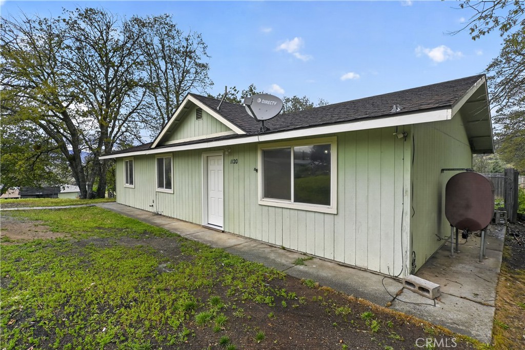1120 Bluebird Property Photo 7