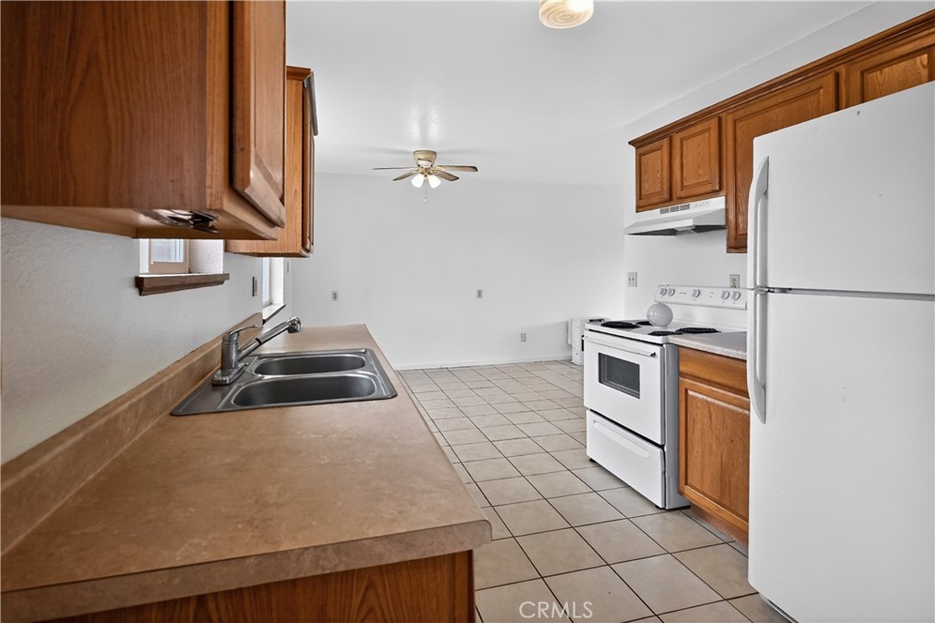 1120 Bluebird Property Photo 16
