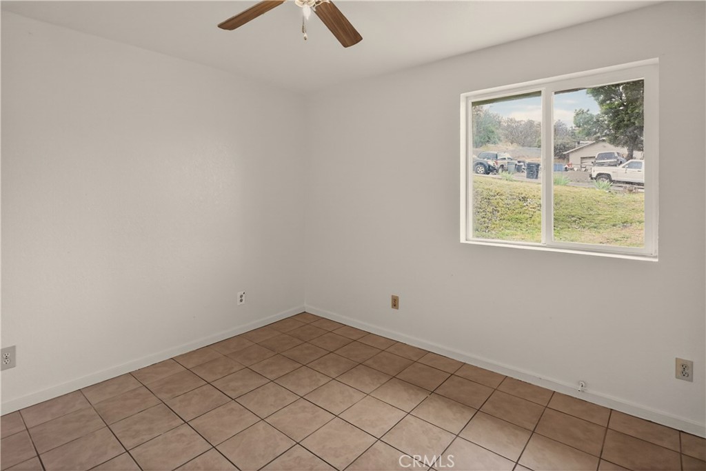 1120 Bluebird Property Photo 22