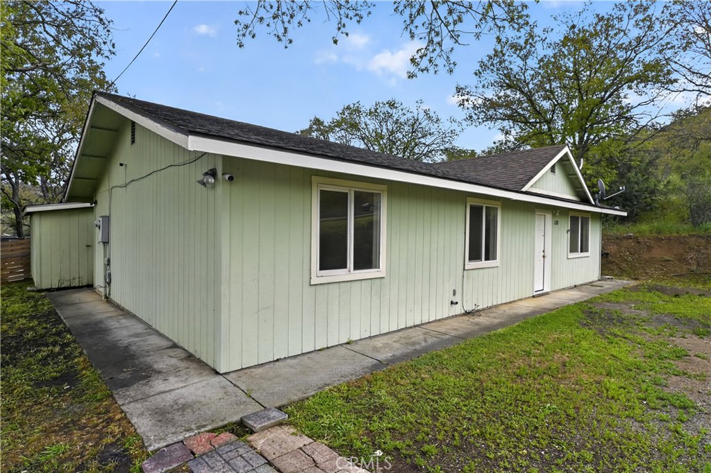 1120 Bluebird Property Photo 42