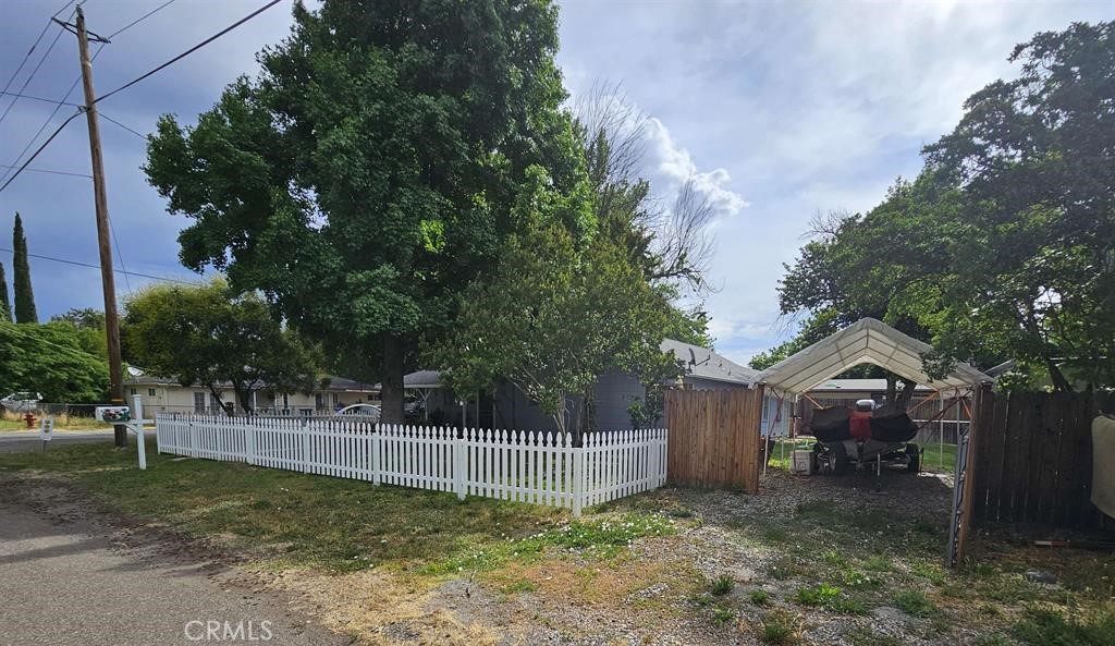 7668 Sherwood Property Photo 7