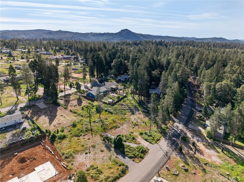14110 Wingate Property Photo 3