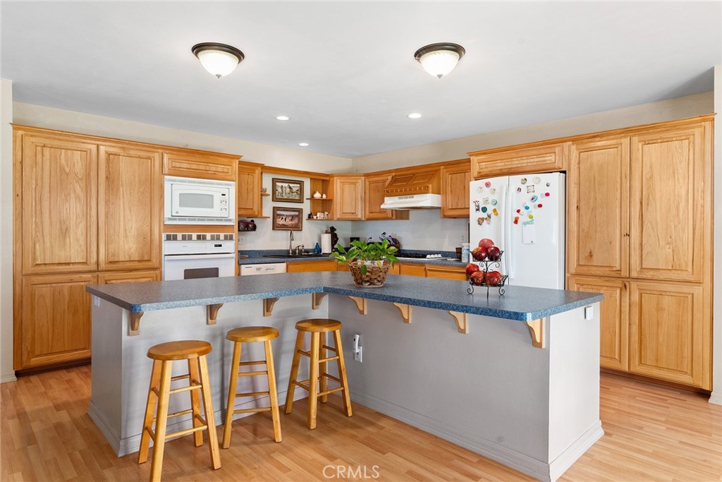 5735 Lunt Rd. Property Photo 11