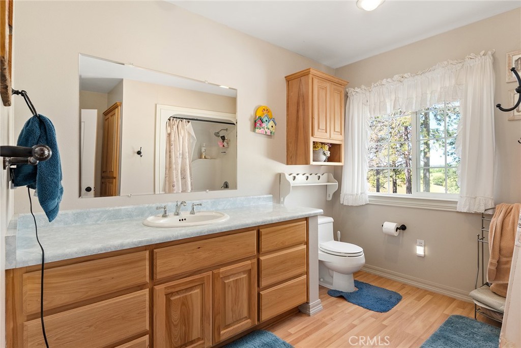5735 Lunt Rd. Property Photo 15