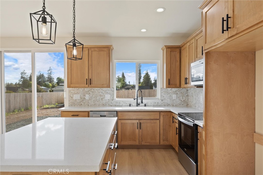 6175 Alamo Way Property Photo 14