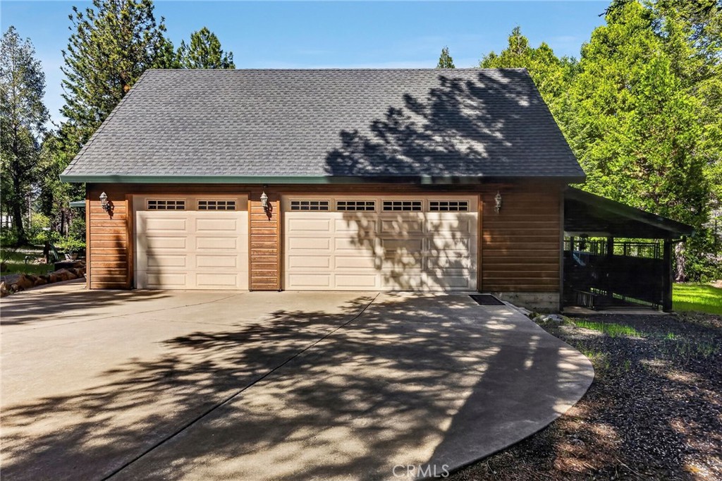 5855 Tika Property Photo 4